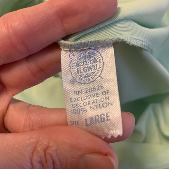 Vintage Pastel Green Half Slip w/Lace Accents (New but flawed, please read) - Picture 3 of 6